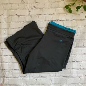 2/$25 Adidas black crop workout pants size Large